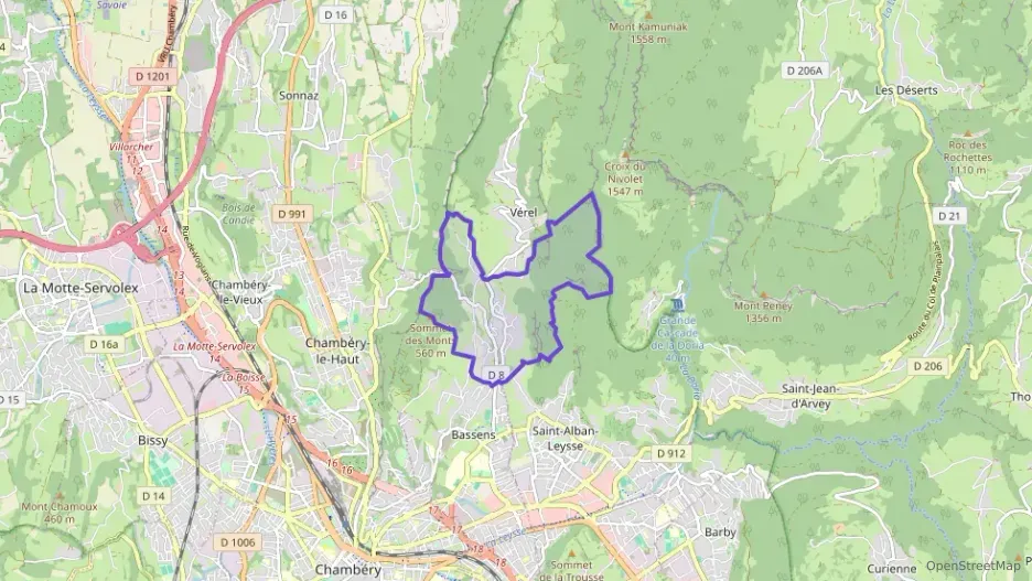 Appartement 108 m² quatre pièces à vendre à Saint-Alban-Leysse Appartement 108 m² quatre pièces à vendre à Saint-Alban-Leysse