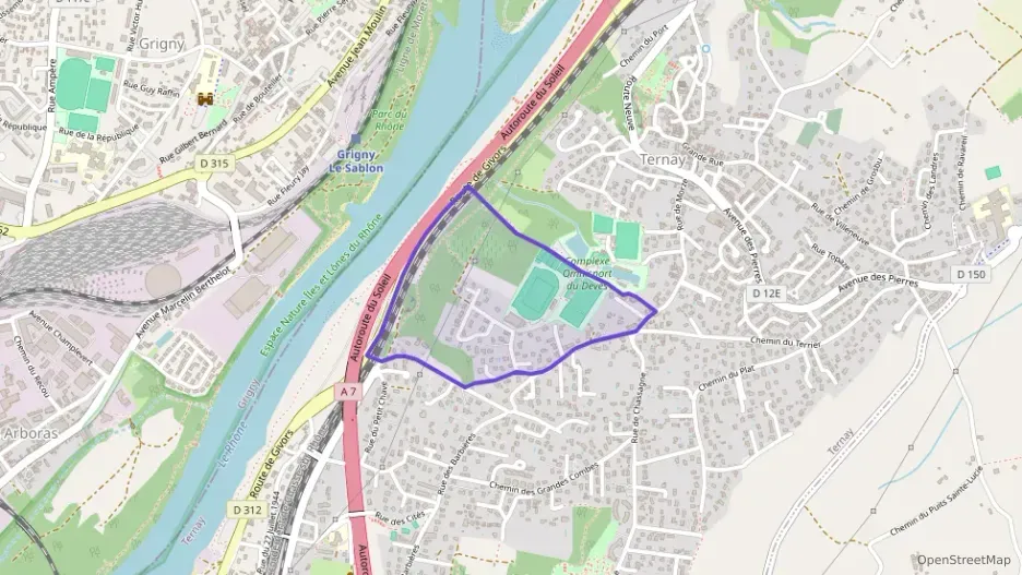 Appartement 94 m² quatre pièces à vendre à Ternay