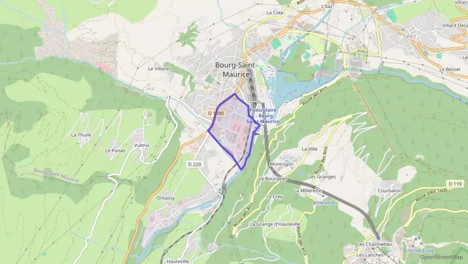 Appartement 89 m² cinq pièces à vendre à Bourg-Saint-Maurice Appartement 89 m² cinq pièces à vendre à Bourg-Saint-Maurice