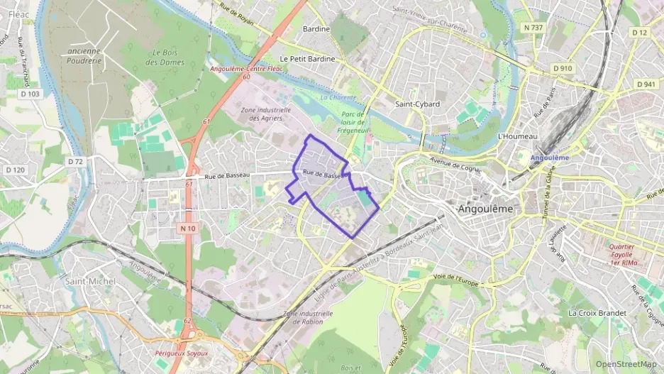 Appartement 100 m² quatre pièces à vendre à Angoulême