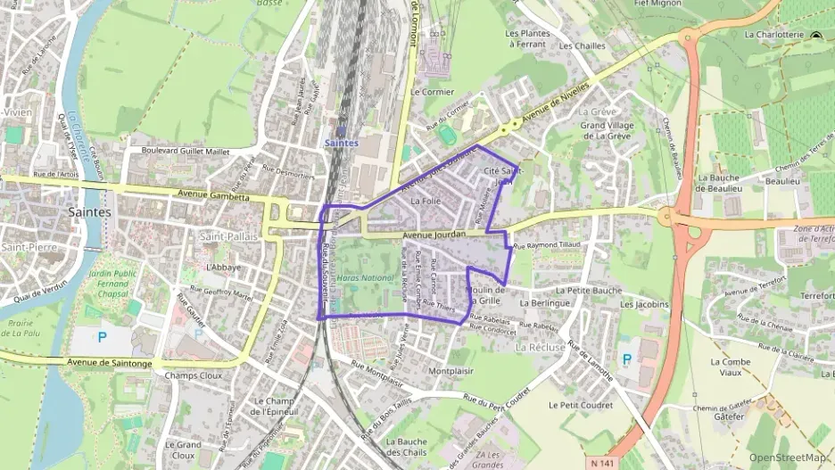 Appartement 79 m² quatre pièces à vendre à Saintes Appartement 79 m² quatre pièces à vendre à Saintes