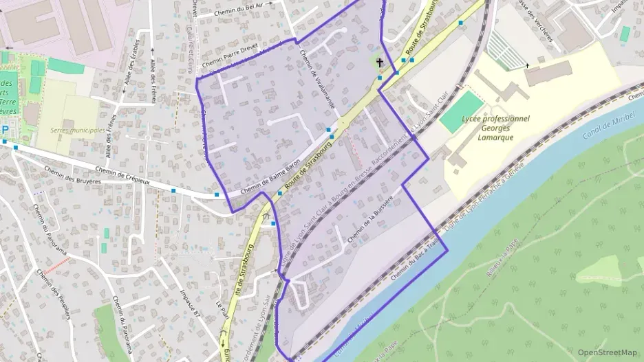 Appartement 101 m² quatre pièces à vendre à Rillieux-la-Pape Appartement 101 m² quatre pièces à vendre à Rillieux-la-Pape