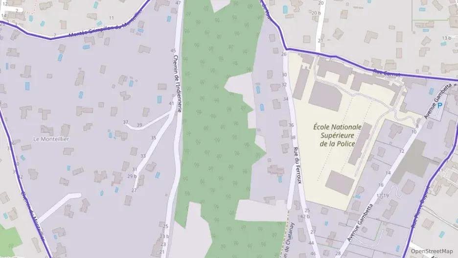 Appartement 126 m² quatre pièces à vendre à Saint-Cyr-au-Mont-d`Or Appartement 126 m² quatre pièces à vendre à Saint-Cyr-au-Mont-d`Or