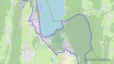 Appartement 110 m² cinq pièces à vendre à Doussard Appartement 110 m² cinq pièces à vendre à Doussard