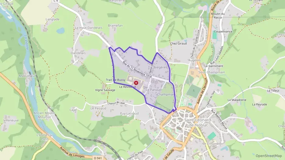 Appartement 60 m² trois pièces à vendre à Saint-Léonard-de-Noblat Appartement 60 m² trois pièces à vendre à Saint-Léonard-de-Noblat