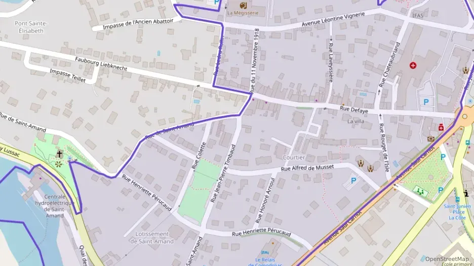 Appartement 90 m² trois pièces à vendre à Saint-Junien Appartement 90 m² trois pièces à vendre à Saint-Junien