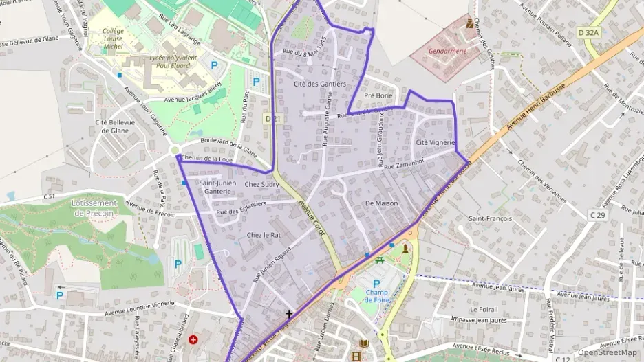 Appartement 73 m² quatre pièces à vendre à Saint-Junien Appartement 73 m² quatre pièces à vendre à Saint-Junien