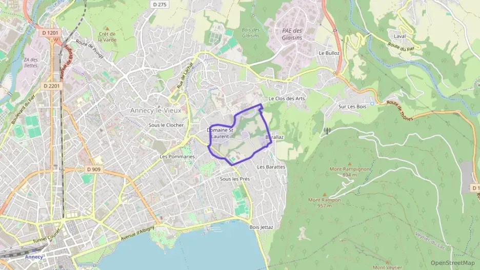 Appartement 94 m² quatre pièces à vendre à Annecy Appartement 94 m² quatre pièces à vendre à Annecy