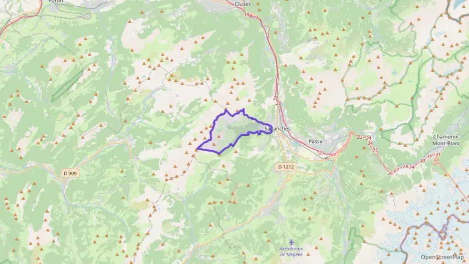 Appartement 94 m² trois pièces à vendre à Sallanches Appartement 94 m² trois pièces à vendre à Sallanches