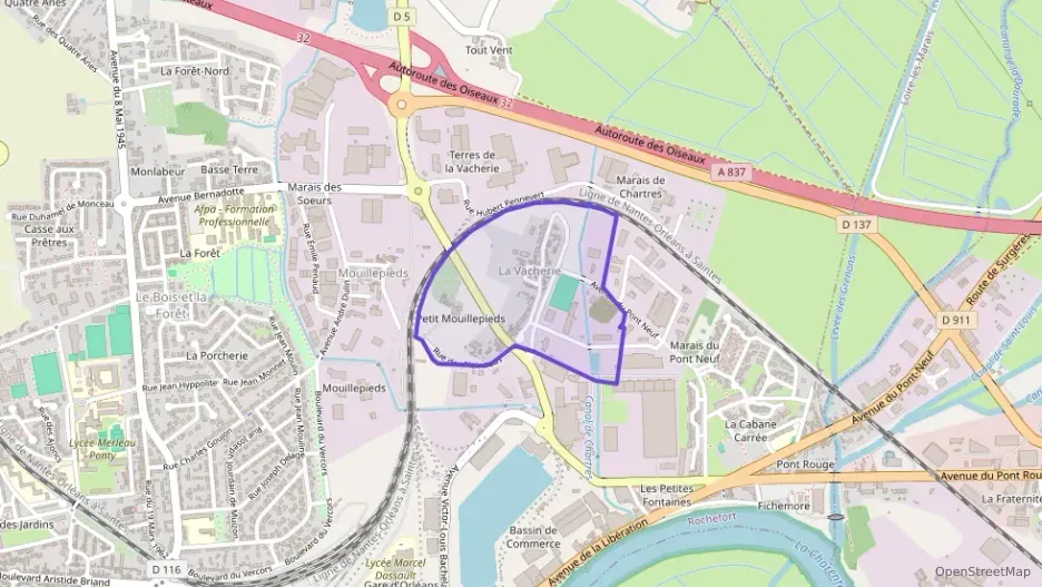 Appartement 96 m² quatre pièces à vendre à Rochefort