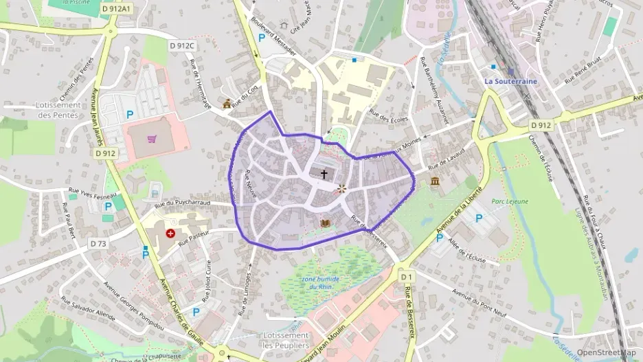 Appartement 61 m² trois pièces à vendre à La Souterraine Appartement 61 m² trois pièces à vendre à La Souterraine