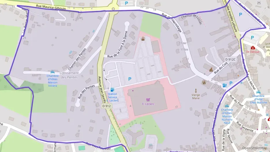 Appartement 133 m² cinq pièces à vendre à La Souterraine Appartement 133 m² cinq pièces à vendre à La Souterraine