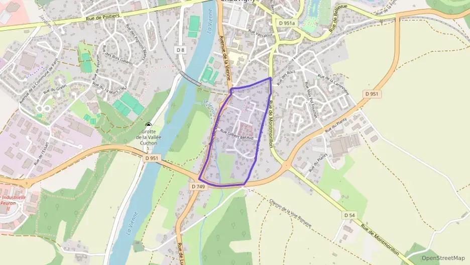 Appartement 74 m² trois pièces à vendre à Chauvigny Appartement 74 m² trois pièces à vendre à Chauvigny