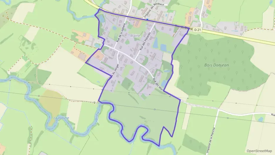 Appartement 100 m² cinq pièces à vendre à Louhans Appartement 100 m² cinq pièces à vendre à Louhans