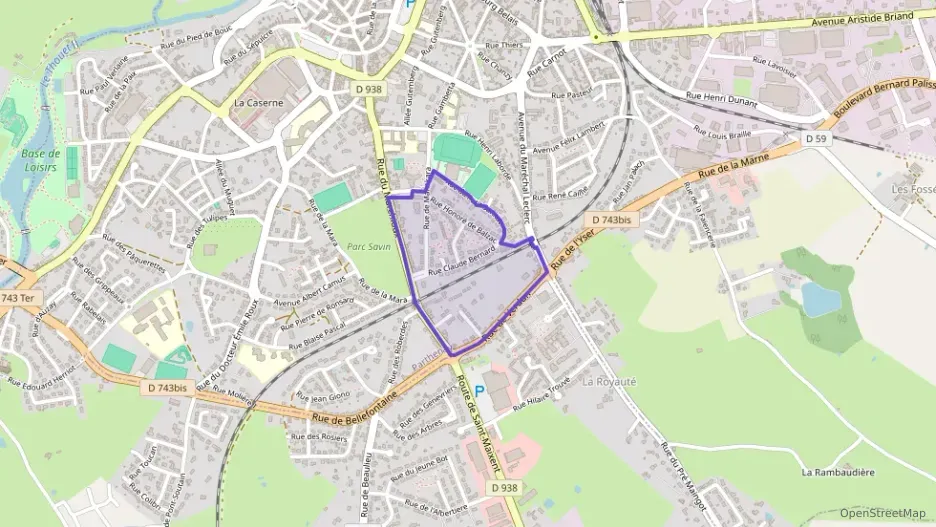 Appartement 82 m² quatre pièces à vendre à Parthenay Appartement 82 m² quatre pièces à vendre à Parthenay