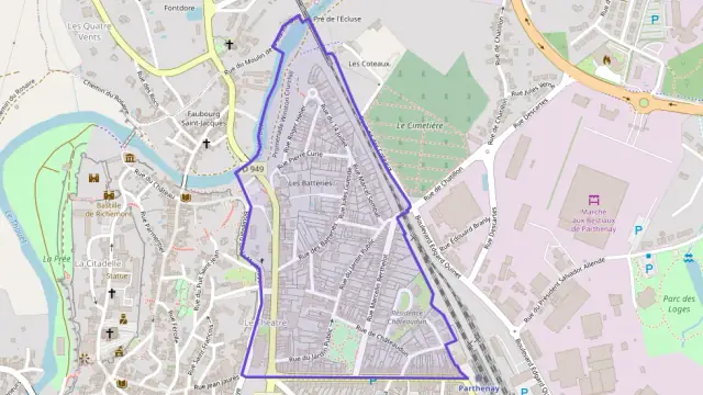 Appartement 91 m² quatre pièces à vendre à Parthenay