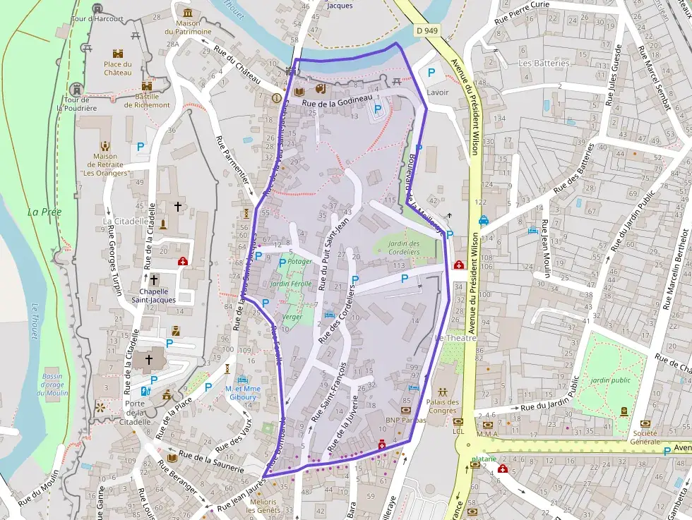 Appartement 112 m² quatre pièces à vendre à Parthenay