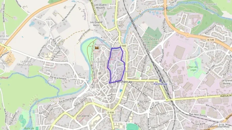 Appartement 112 m² quatre pièces à vendre à Parthenay