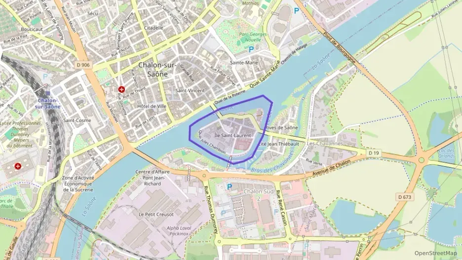 Appartement 110 m² quatre pièces à vendre à Chalon-sur-Saône Appartement 110 m² quatre pièces à vendre à Chalon-sur-Saône