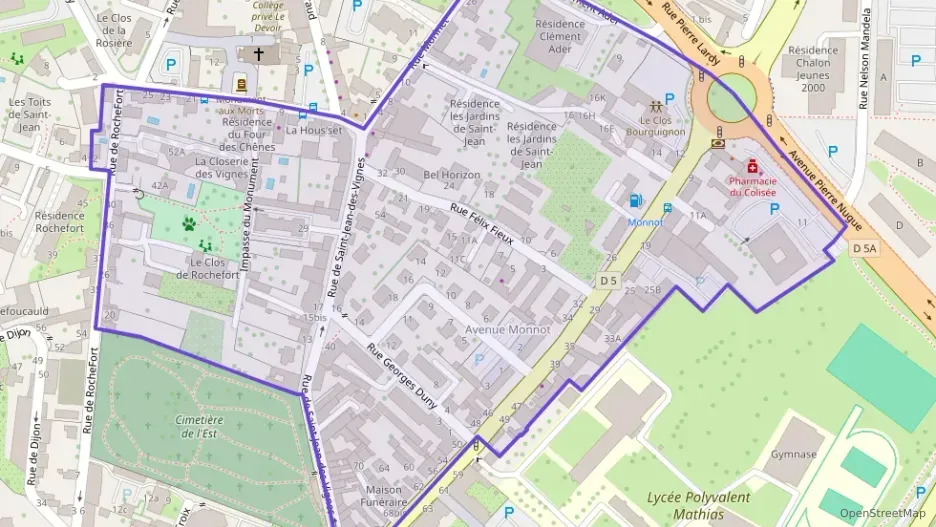 Appartement 140 m² cinq pièces à vendre à Chalon-sur-Saône Appartement 140 m² cinq pièces à vendre à Chalon-sur-Saône