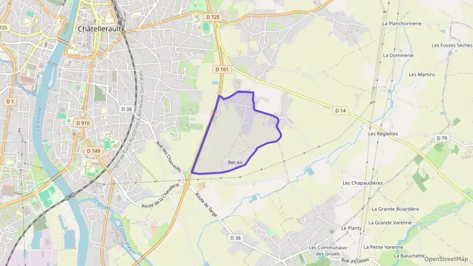 Appartement 85 m² quatre pièces à vendre à Châtellerault Appartement 85 m² quatre pièces à vendre à Châtellerault