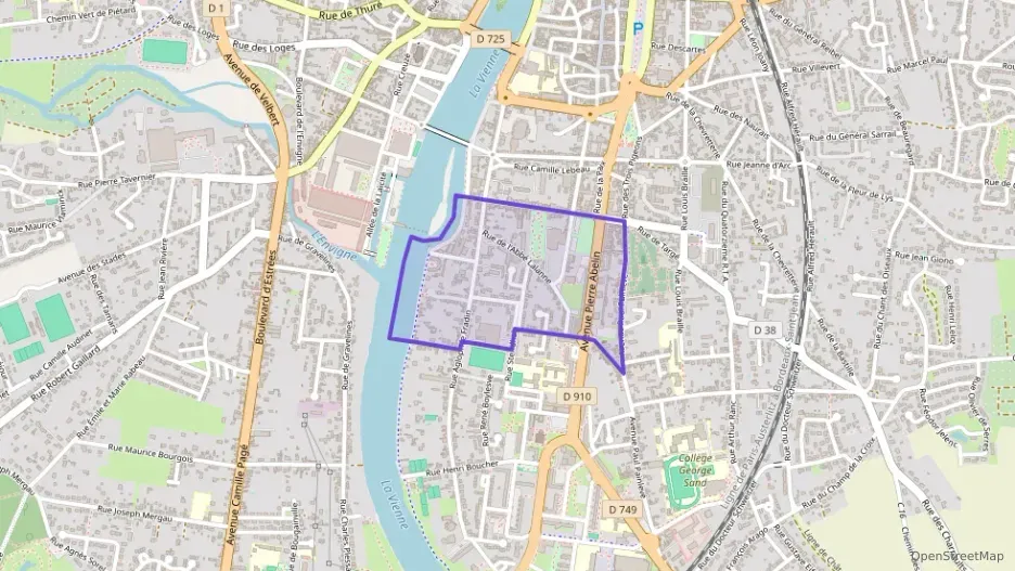 Appartement 85 m² quatre pièces à vendre à Châtellerault Appartement 85 m² quatre pièces à vendre à Châtellerault