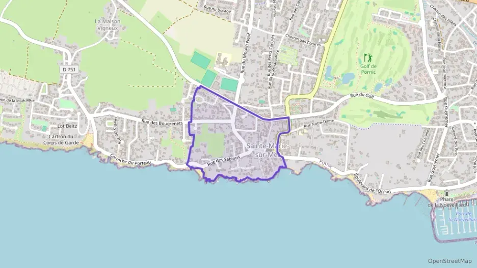 Appartement 132 m² cinq pièces à vendre à Pornic Appartement 132 m² cinq pièces à vendre à Pornic