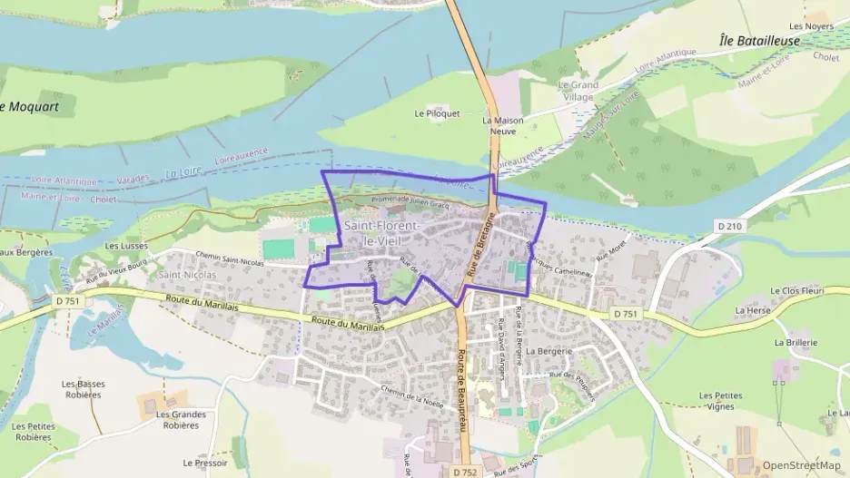 Appartement 36 m² deux pieces à vendre à Mauges-sur-Loire Appartement 36 m² deux pieces à vendre à Mauges-sur-Loire