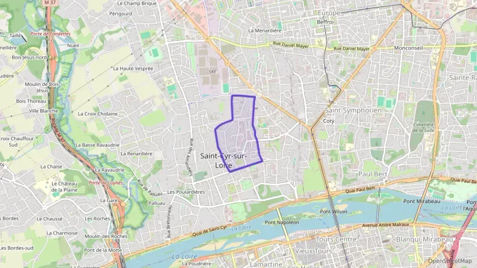 Appartement 87 m² quatre pièces à vendre à Saint-Cyr-sur-Loire