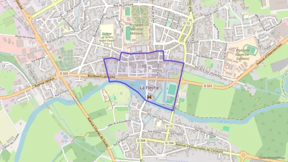 Appartement 135 m² cinq pièces à vendre à La Flèche Appartement 135 m² cinq pièces à vendre à La Flèche