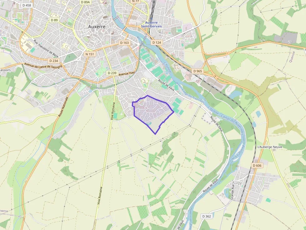 Appartement 101 m² trois pièces à vendre à Auxerre