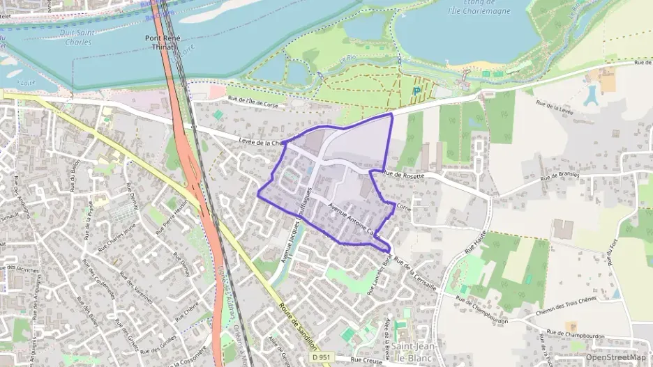 Appartement 101 m² quatre pièces à vendre à Saint-Jean-le-Blanc