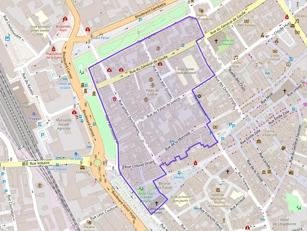 Appartement 100 m² trois pièces à vendre à Troyes