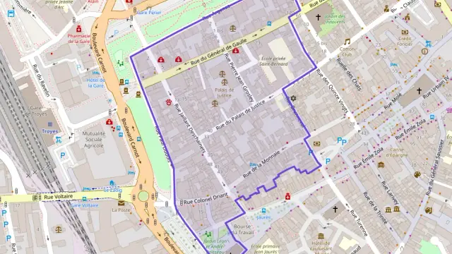 Appartement 100 m² trois pièces à vendre à Troyes