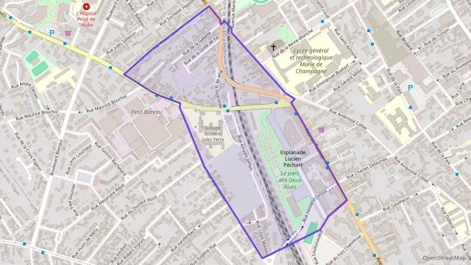 Appartement 120 m² cinq pièces à vendre à Troyes Appartement 120 m² cinq pièces à vendre à Troyes