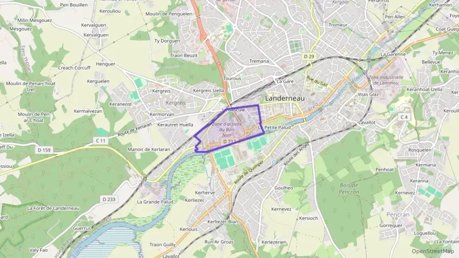 Appartement 105 m² cinq pièces à vendre à Landerneau Appartement 105 m² cinq pièces à vendre à Landerneau