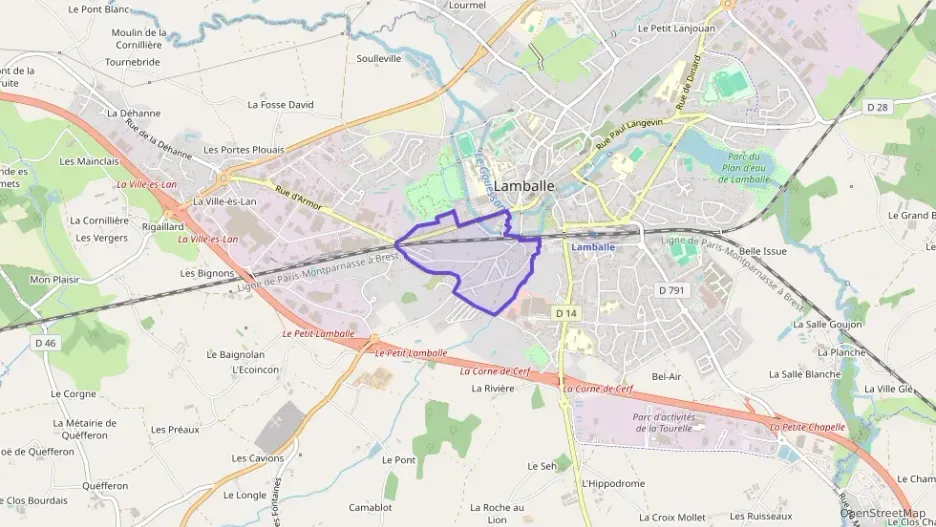 Appartement 90 m² quatre pièces à vendre à Lamballe-Armor Appartement 90 m² quatre pièces à vendre à Lamballe-Armor