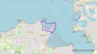 Appartement 81 m² quatre pièces à vendre à Dinard