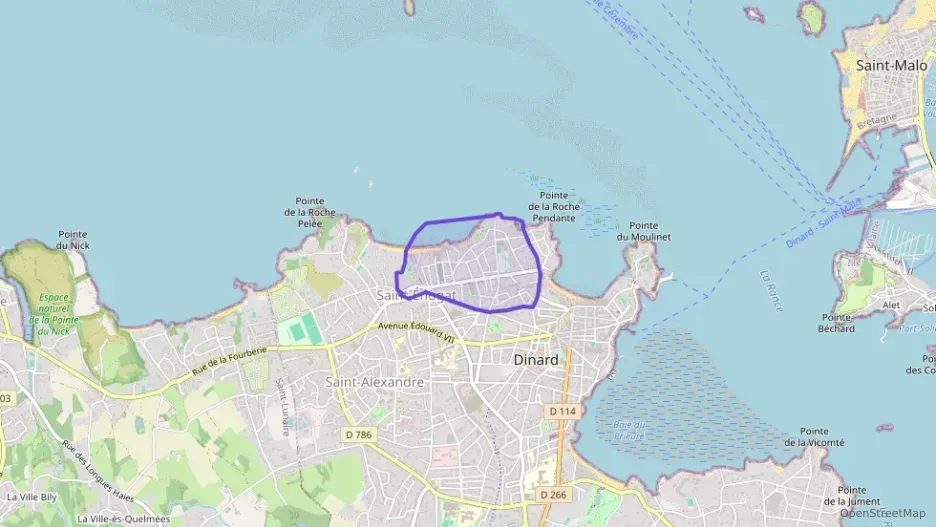 Appartement 82 m² trois pièces à vendre à Dinard Appartement 82 m² trois pièces à vendre à Dinard