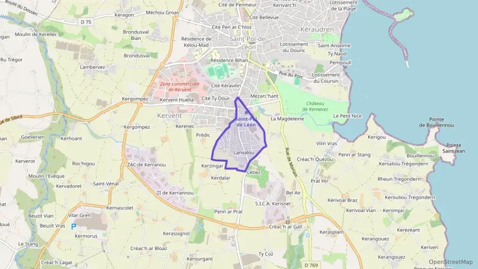 Appartement 51 m² trois pièces à vendre à Saint-Pol-de-Léon Appartement 51 m² trois pièces à vendre à Saint-Pol-de-Léon