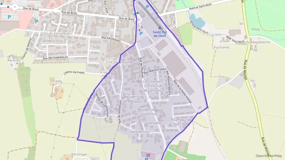 Appartement 87 m² quatre pièces à vendre à Saint-Pol-de-Léon Appartement 87 m² quatre pièces à vendre à Saint-Pol-de-Léon