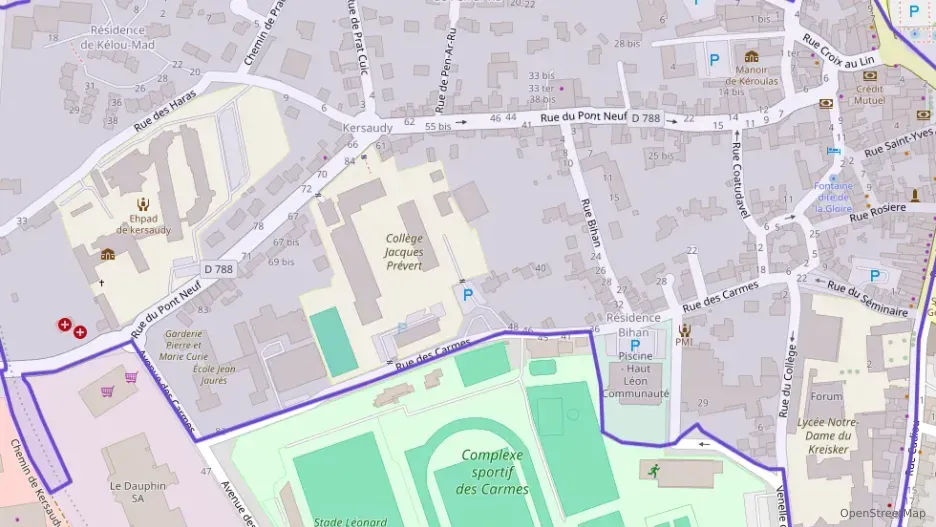 Appartement 72 m² cinq pièces à vendre à Saint-Pol-de-Léon Appartement 72 m² cinq pièces à vendre à Saint-Pol-de-Léon