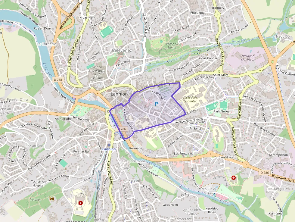 Appartement 150 m² quatre pièces à vendre à Lannion