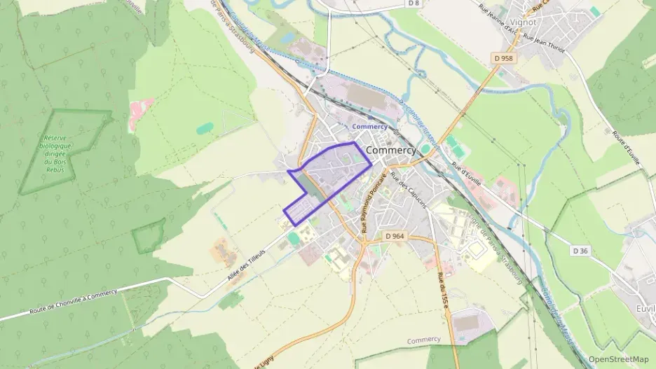 Appartement 83 m² quatre pièces à vendre à Commercy Appartement 83 m² quatre pièces à vendre à Commercy