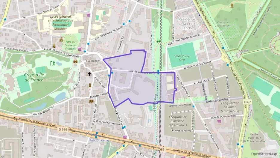 Appartement 100 m² quatre pièces à vendre à Châtenay-Malabry Appartement 100 m² quatre pièces à vendre à Châtenay-Malabry