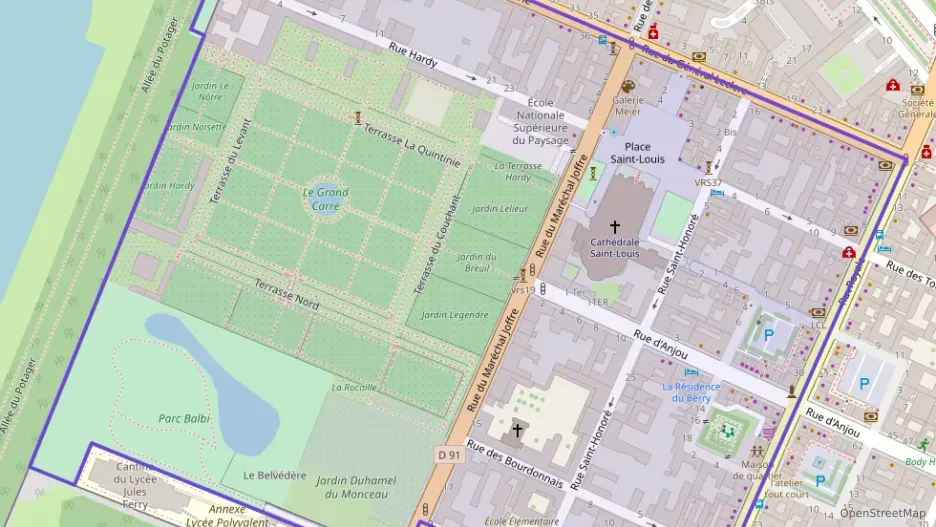 Appartement 105 m² quatre pièces à vendre à Versailles Appartement 105 m² quatre pièces à vendre à Versailles