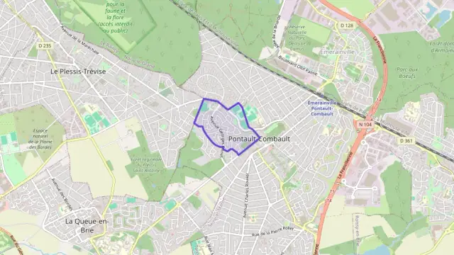 Appartement 98 m² quatre pièces à vendre à Pontault-Combault