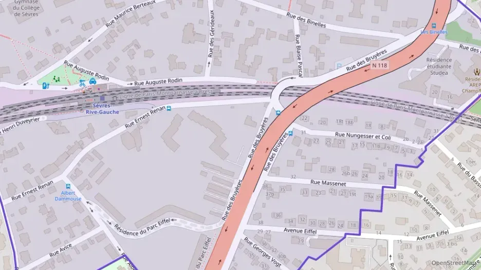 Appartement 70 m² trois pièces à vendre à Sèvres Appartement 70 m² trois pièces à vendre à Sèvres