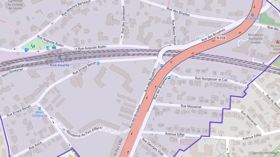 Appartement 78 m² trois pièces à vendre à Sèvres