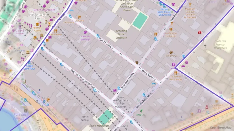 Appartement 56 m² trois pièces à vendre à Paris 4e Arrondissement Appartement 56 m² trois pièces à vendre à Paris 4e Arrondissement